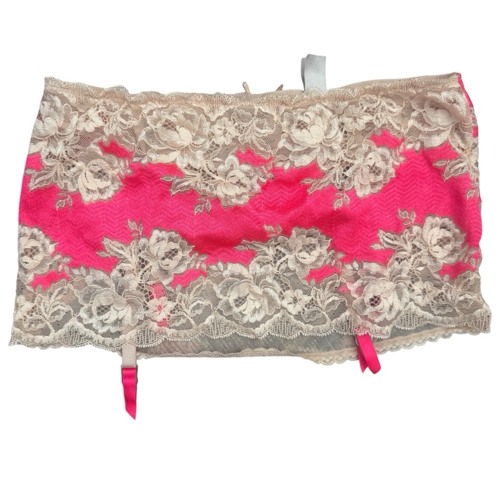 Vintage Y2K Victoria's Secret Pink and Cream Lace Garter w/ Built-In Thong Sz S